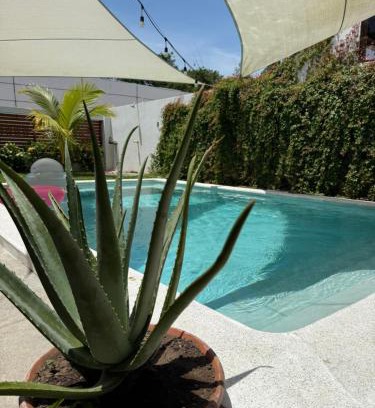 La Libertad House | Family Villa 1 SurfCity El Tunco BBQ outdoor kitchen up to 5 people