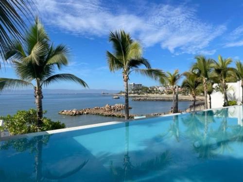 Bucerias Apartment | Fantastic designer apartment, beachfront!
