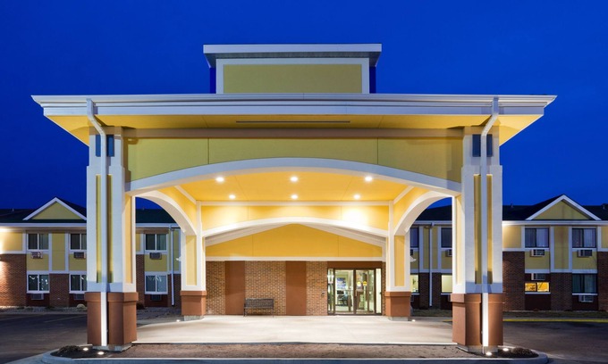 Fargo Hotel | Fargo Inn and Suites
