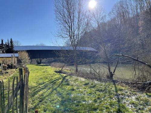 Biberach an der Riss House | Ferienhaus Pure Jagst, Traum-Lage am Fluss mit Kaminzimmer und Infrarot-Wärmekabine