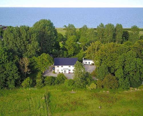 Kronsgaard Apartment | Ferienwohnung 'Golsmaas' - Refugium Pottloch Ostsee
