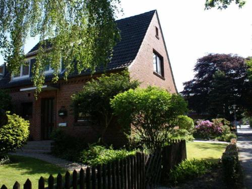 Leer Apartment | Ferienwohnung Grueßing, 15014