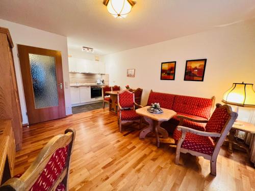 Steibis Apartment | Ferienwohnung Hoffmann mit Oberstaufen PLUS