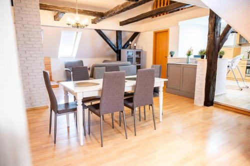 Uckerfelde Apartment | Ferienwohnung in Bietikow