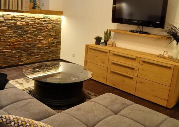 Treuen Apartment | Ferienwohnung "modernes Wohnen im Herzen von Treuen"