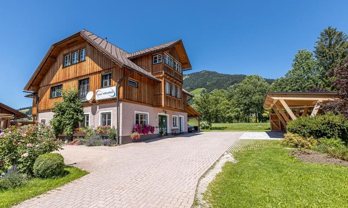 Bad Mitterndorf Apartment | Ferienwohnung Neuper