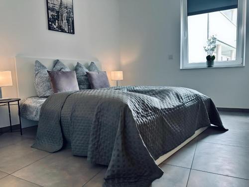 Nordhorn Apartment | FeWo Am Citybogen Aufzug & Loggia