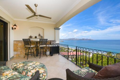 Playa Flamingo House | Fifth-Floor Condo with Breathtaking Ocean Views, Stylish Interior & Prime Location Near Flamingo Beach
