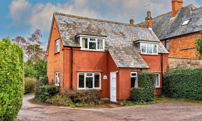 Wellington House | Finest Retreats - Glebe Cottage