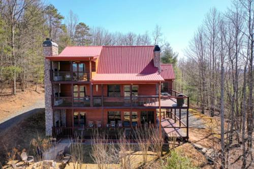 Mineral Bluff House | Fire on the Mountain