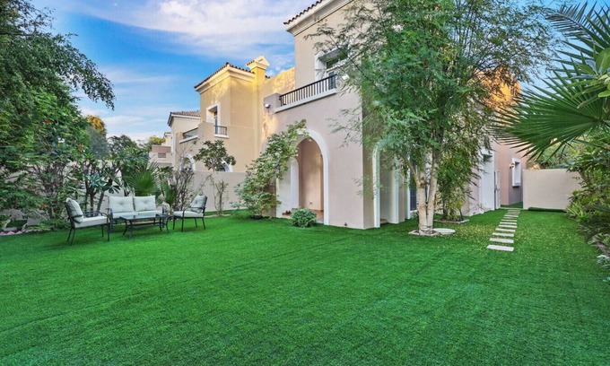 Arabian Ranches House | FIRST CLASS Luxury VILLA Sanctuary