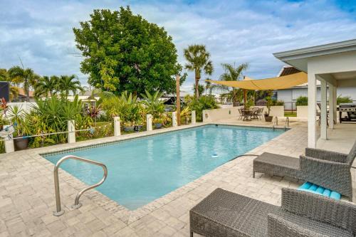 Gulf Cove House | Fish, Swim and Boat Riverfront Port Charlotte Home