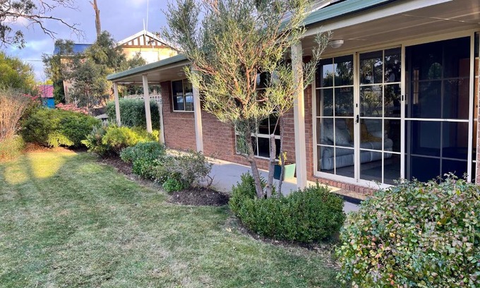 Dunalley House | Five o'clock somewhere