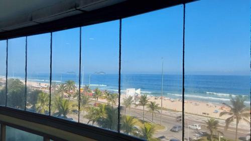 Barra da Tijuca Apartment | Flat Residencial Praia da Barra, Piscina e Sauna - Frente Mar