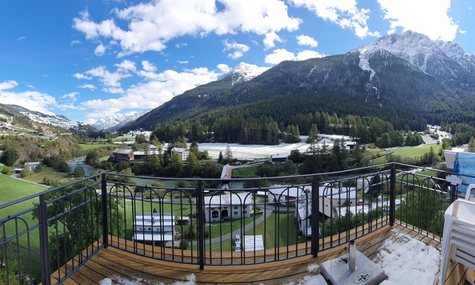 Lavin Apartment | Flat with breathtaking views