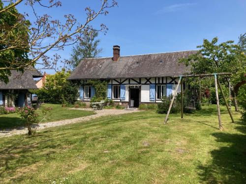 Longueil House | Fleur Bleue