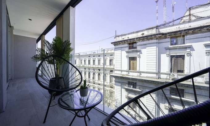 Congreso Apartment | Fliphaus + Virrey 300 - Lux Aparts 'F' Congreso
