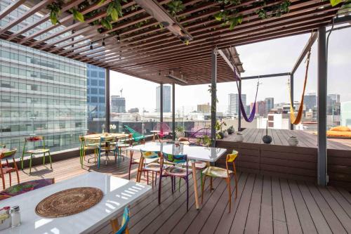 Benito Juarez Apartment | FlowSuites WTC