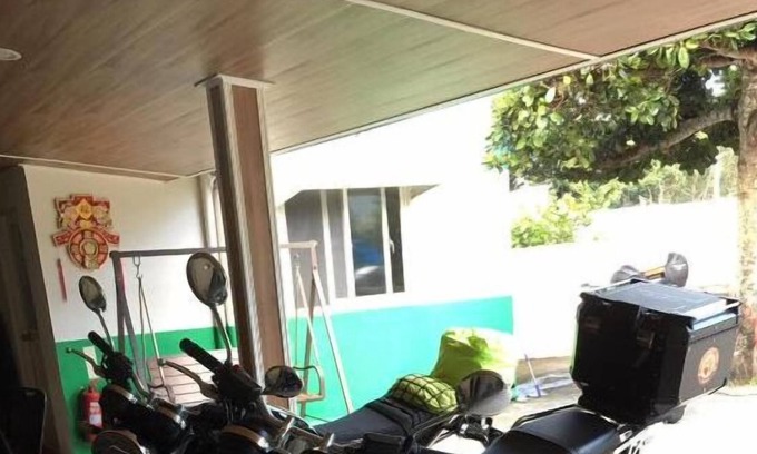 Manzhou House | forest