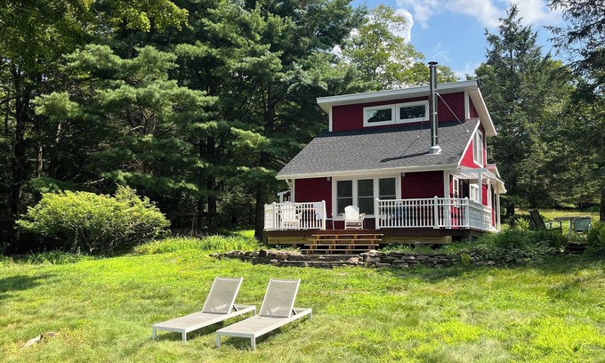 Equinunk House | Fork Mountain Retreat