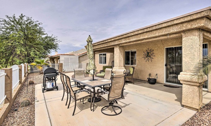 Fort Mohave House | Fort Mohave Desert Oasis w/ Golf Course Views