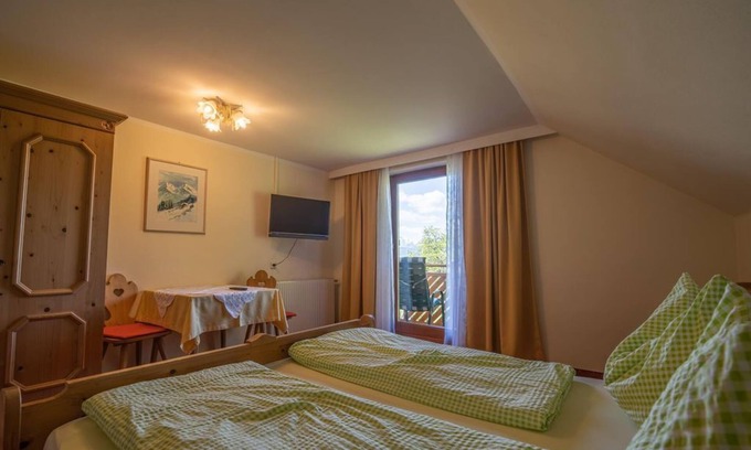 Edlbach Other | Four-bed room with shower, WC - Pension Moosgierler