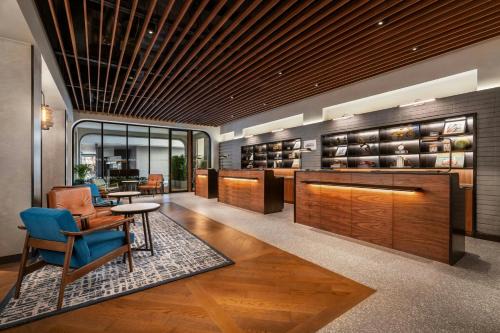 Bangkok Central Business District Hotel | Four Points by Sheraton Bangkok, Sukhumvit 22