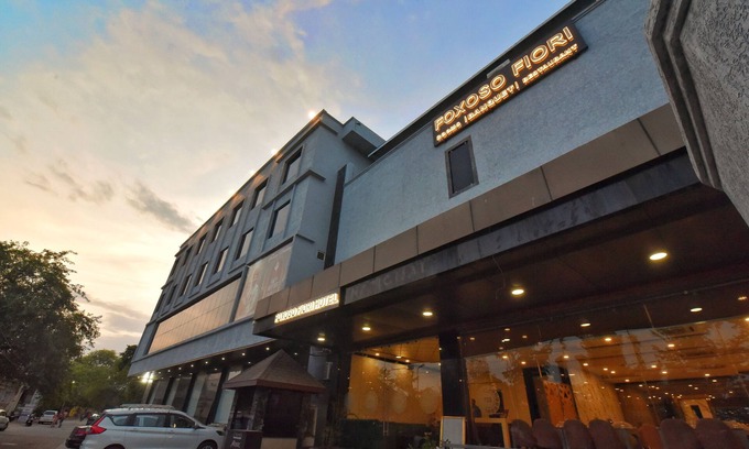 Tagore Nagar Hotel | Foxoso Fiori Hotel