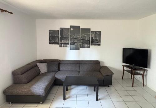Bad Schoenborn Apartment | Frisch renovierte Ferienwohnung in Bad Schönborn