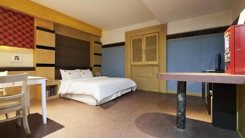 Paldal-gu Hotel | FromH Amore Mio The Classic Suwon Station