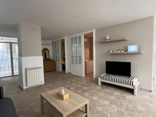 Mondello Apartment | Full Semi-Garden apartment in Villa at Mondello