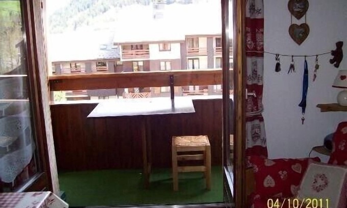 Bourg-Saint-Maurice Apartment | FULLY-EQUIPPED STUDIO FOR 4 PEOPLE