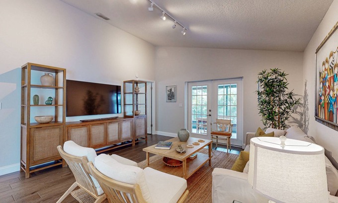 Sun Bay South House | Fully renovated, family friendly with covered patio, hot tub, central location