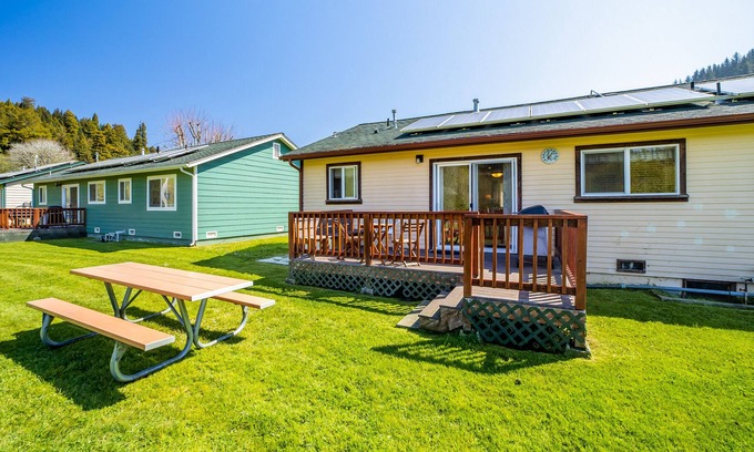 Orick Cabin | Fun Getaway w/ Two Separate Spaces, Gas Grill, Free WiFi & Private Patio
