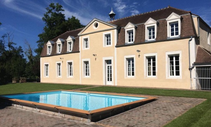 Les Houches House | Gîte Château de Montboulon 4* Spa+piscine 14pers.