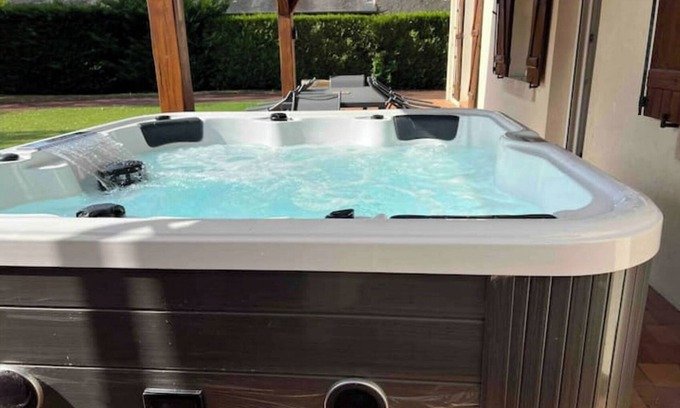 Chatillon-sur-Cher House | Gîte La Bourrelière Avec Spa & Clim Proche Beauval