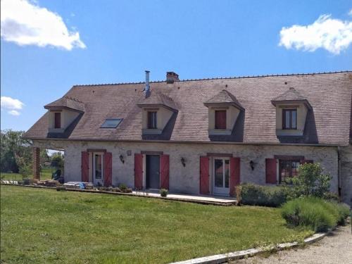 Rongeres House | Gîte spacieux avec jardin et cheminée près de Vichy - FR-1-489-486