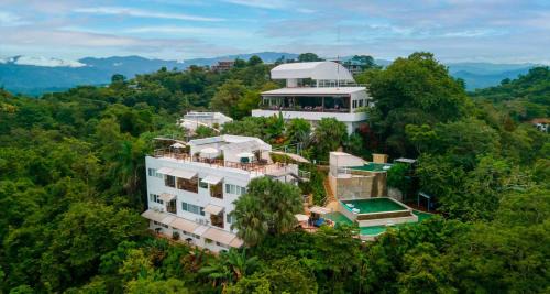 Valle Pura Vida Hotel | Gaia Collection Hotels Manuel Antonio