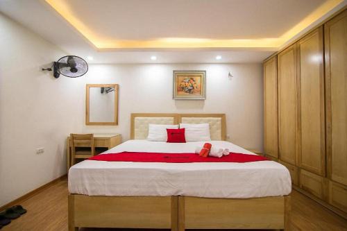 Trung Hoa Nhan Chinh Hotel | Galaxy Hanoi Hotel & Apartment - 12 ngõ 80 Trần Duy Hưng