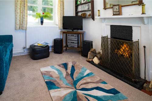 Newcastle Emlyn House | Garden Cottage Newcastle Emlyn