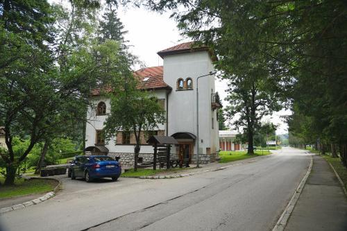 Perucac Hotel | Garni Hotel Vila Drina
