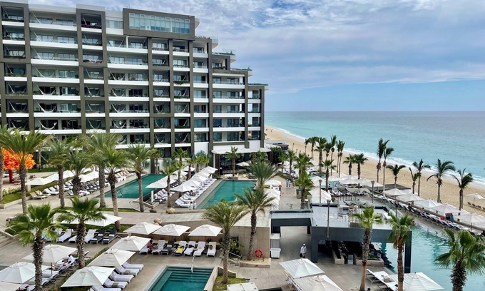 Cabo San Lucas Resort | Garza Blanca 5 star Resort: 3 bedroom/3.5 bath 2 story loft @ Los Cabos Beach