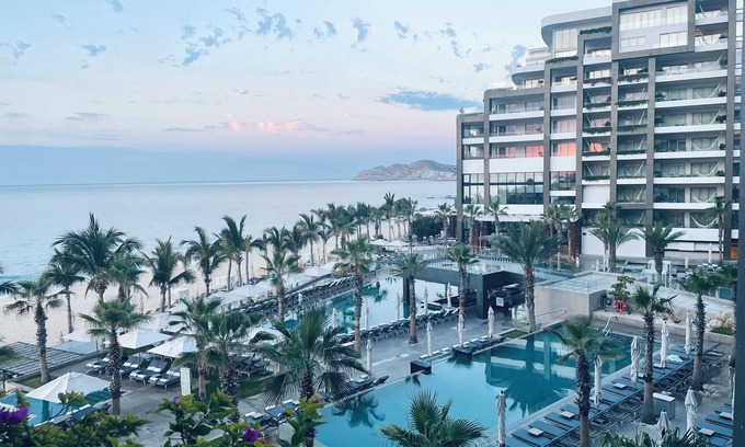 Cabo San Lucas Apartment | GARZA BLANCA RESORT & SPA LOS CABOS ONE BEDROOM LUXURY 5 DIAMOND RESORT