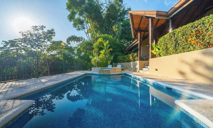 Playa Tortuga House | Gated Luxury-Sleeps 13-Ojochal-Near to beaches