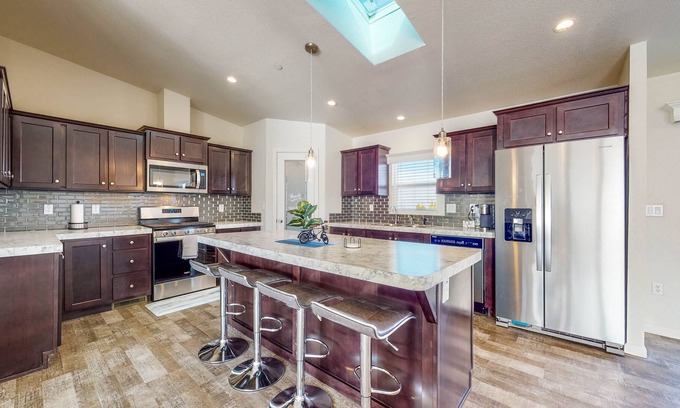 Pinon Hills House | Gated Mtn-View Home with Private Six-Person Hot Tub & Sauna - Dog-Friendly