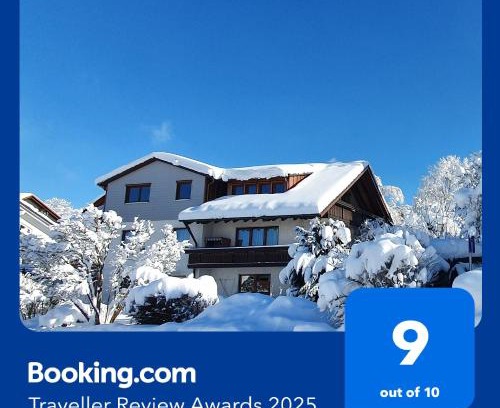 Unteriflingen Apartment | Gemütliche Ferienwohnung mit Terrasse, im Schwarzwald