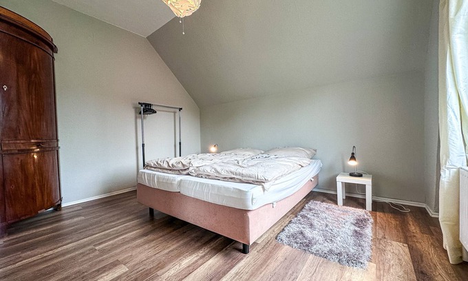 Soderstorf Apartment | Gemütliche, Großzügige Wohnung in der Lüneburger Heide, Ruhig & Zetral Gelegen