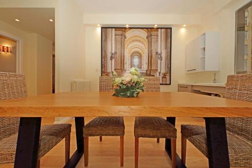 Aventine Apartment | Gioia's Home