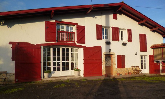 Urcuray Apartment | GITE AT THE FARM IN BASQUE COUNTRY