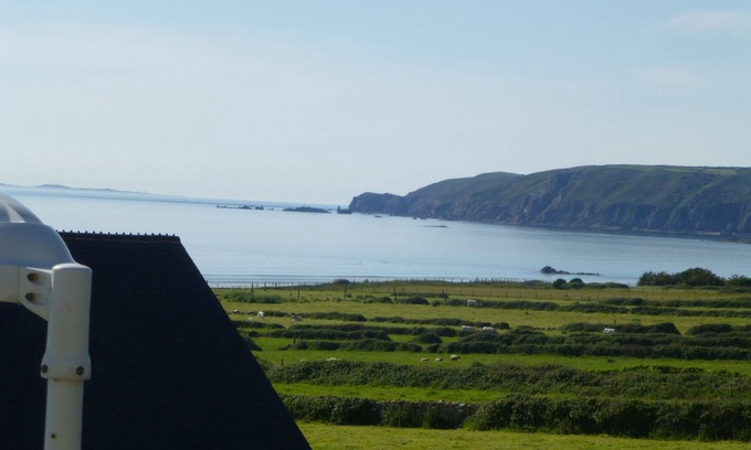 Vauville House | Gîte de belle Rive 2 minutes from the sea and hiking trails